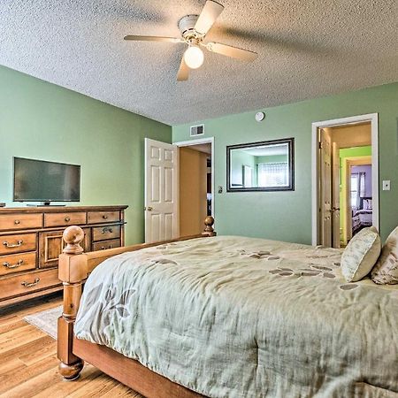 Renovated Pensacola Beach Condo With Community Pool! 외부 사진