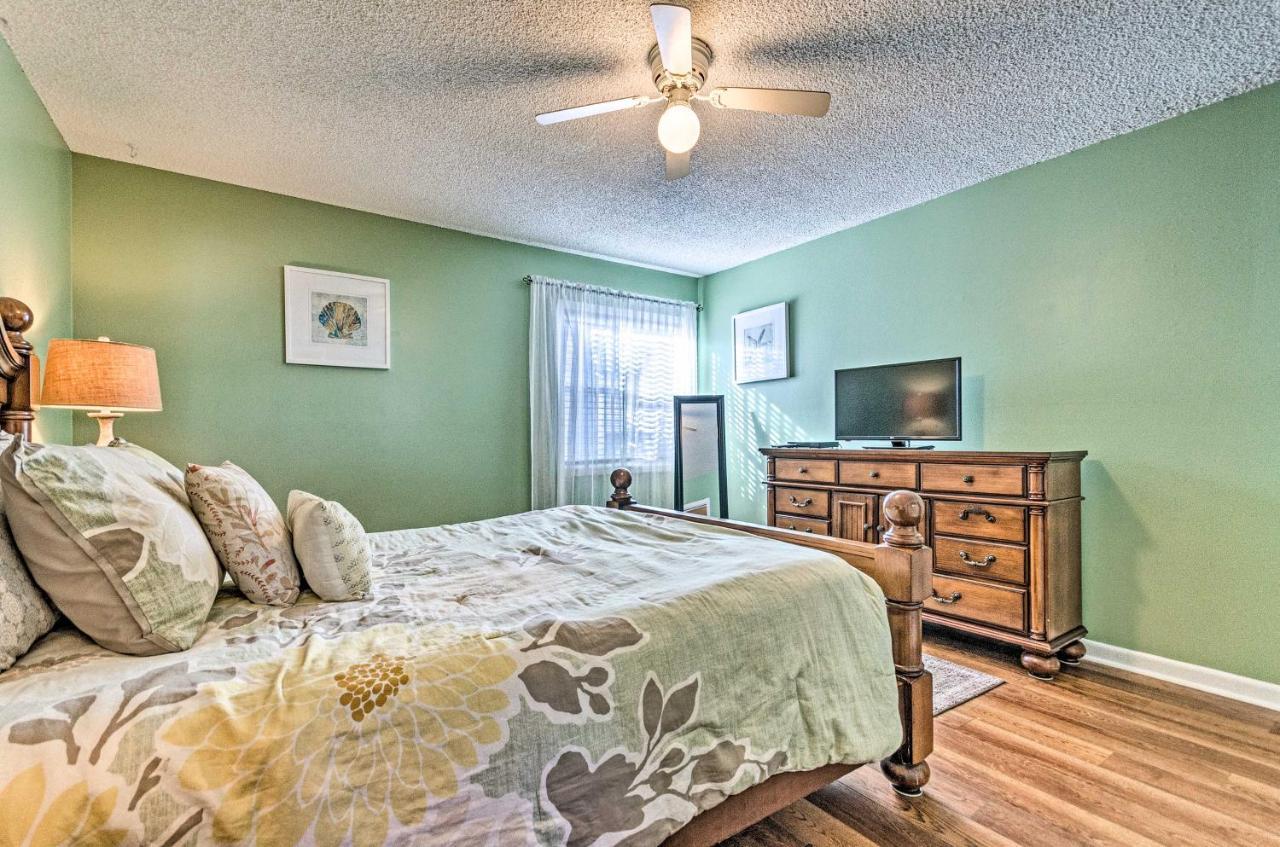 Renovated Pensacola Beach Condo With Community Pool! 외부 사진