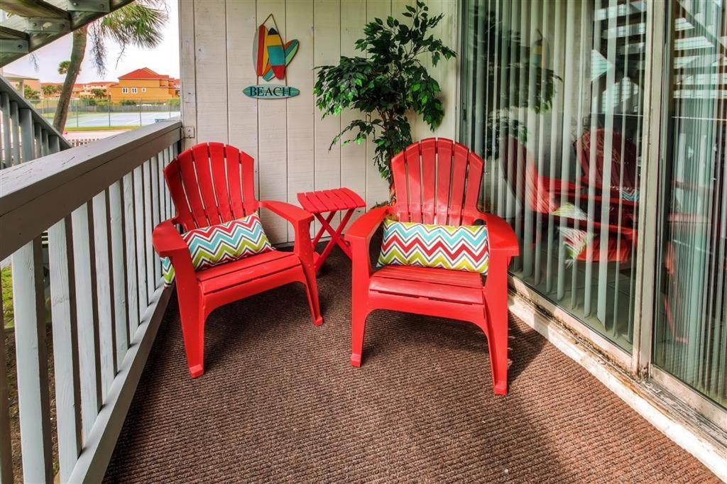 Renovated Pensacola Beach Condo With Community Pool! 외부 사진