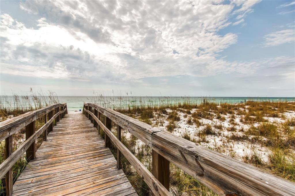 Renovated Pensacola Beach Condo With Community Pool! 외부 사진